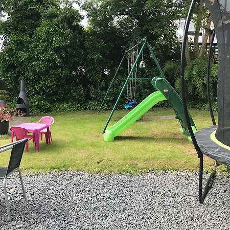 ベッド・アンド・ブレックファスト Ma Bauge